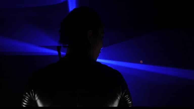 Lynch The Elephant – Catch A Light